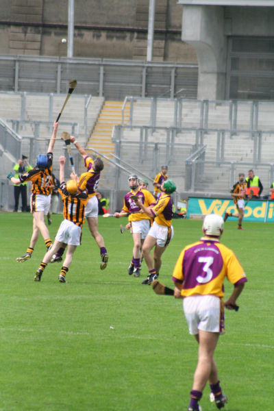 hurling from wikipedia, cc from Gnevin